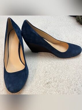 Cole Haan Dark Blue Suede Wedge Pumps Size 9.5